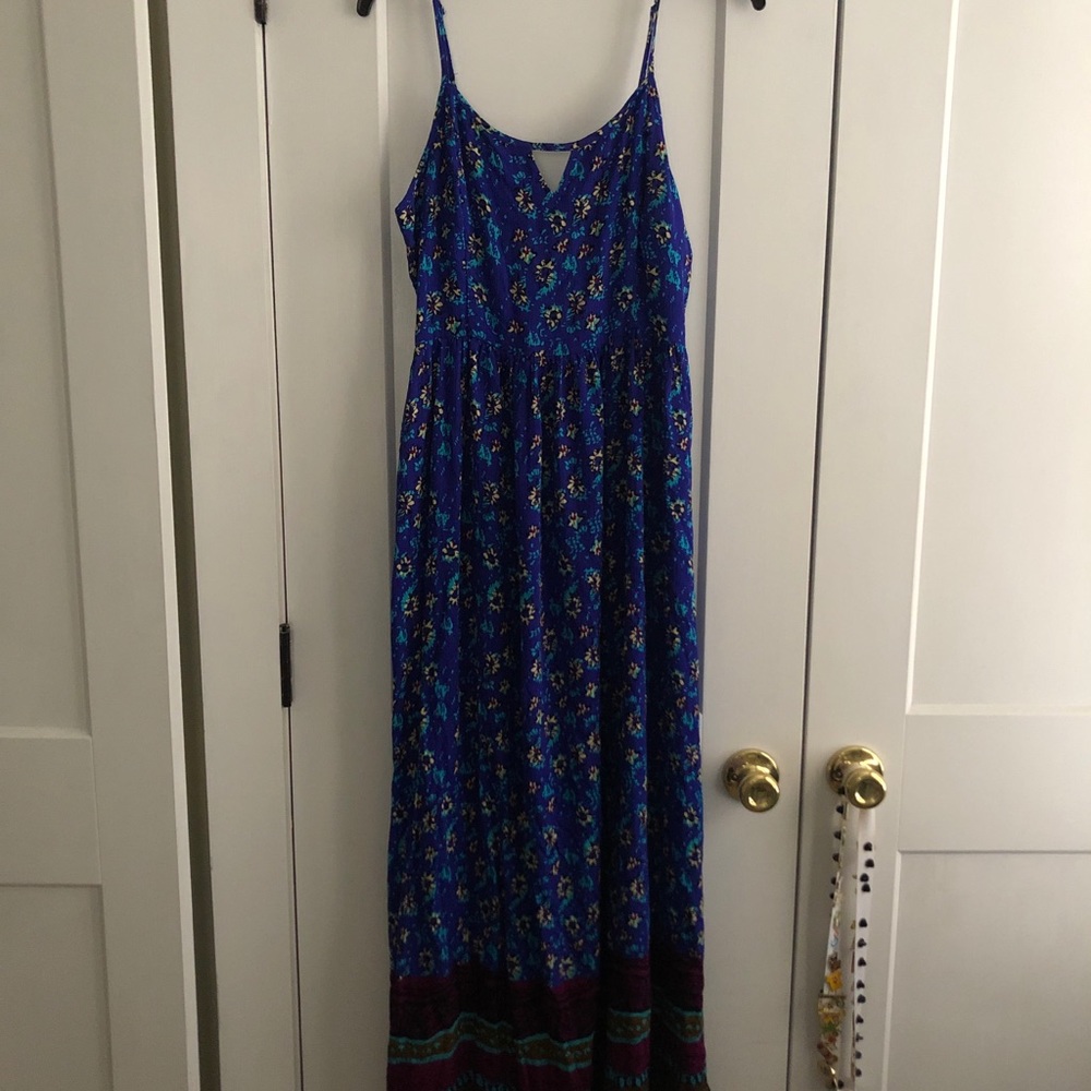 Forever 21 Floral Maxi Dress